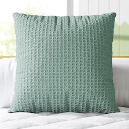 https://gdg-images.s3.sa-east-1.amazonaws.com/fotos/145242/almofada-quadrada-tricot-colmeia-verde-malva-38cm-335117.jpg