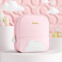 https://gdg-images.s3.sa-east-1.amazonaws.com/fotos/147429/conjunto-de-mala-bolsa-e-mochila-maternidade-amiguinho-nuvem-rosa-03-pcs-328037.jpg