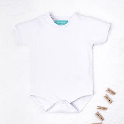 https://gdg-images.s3.sa-east-1.amazonaws.com/fotos/151862/conjunto-jardineira-e-body-manga-curta-baby-basics-azul-e-branco-02-pecas-330083.jpg