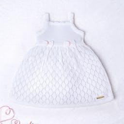 https://gdg-images.s3.sa-east-1.amazonaws.com/fotos/153551/vestido-liso-com-lacinhos-branco-338520.jpg