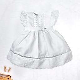 https://gdg-images.s3.sa-east-1.amazonaws.com/fotos/178846/vestido-com-aplicacao-de-renda-two-angels-m-398220.jpg