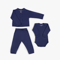 https://gdg-images.s3.sa-east-1.amazonaws.com/fotos/180298/conjunto-body-calca-e-casaquinho-comfort-basics-azul-marinho-451771.jpg