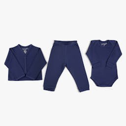 https://gdg-images.s3.sa-east-1.amazonaws.com/fotos/180298/conjunto-body-calca-e-casaquinho-comfort-basics-azul-marinho-451772.jpg