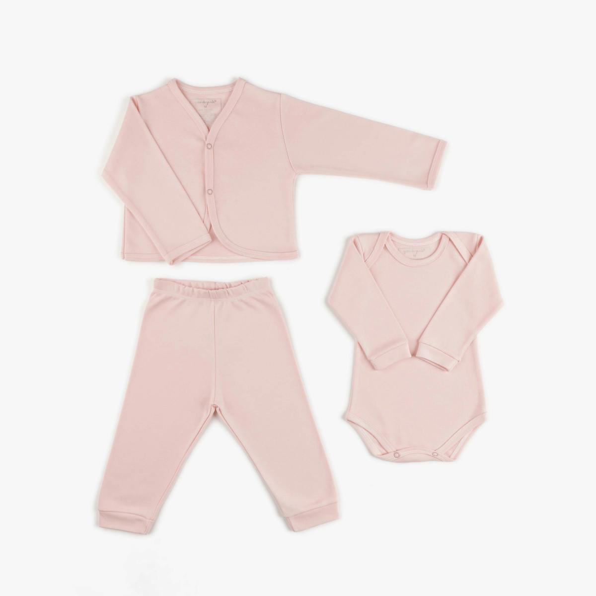 https://gdg-images.s3.sa-east-1.amazonaws.com/fotos/180313/conjunto-body-calca-e-casaquinho-comfort-basics-rosa-452251.jpg