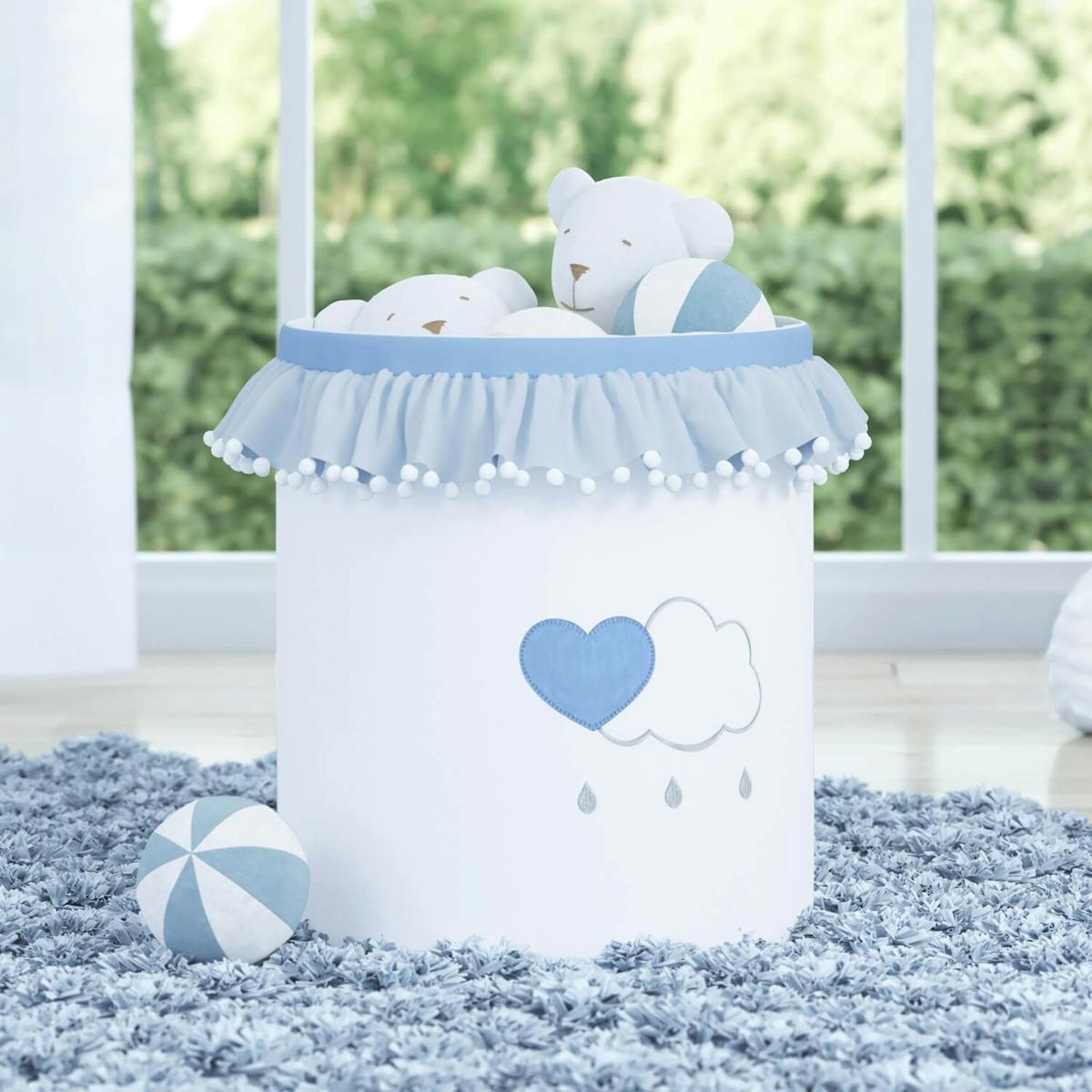 https://grao-cdn.s3.bhs.perf.cloud.ovh.net/fotos/100053/cesto-organizador-para-brinquedos-pompom-e-babado-chuva-de-amor-azul-24cm-229222.jpg