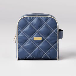 https://grao-cdn.s3.bhs.perf.cloud.ovh.net/fotos/156329/necessaire-azul-marinho-e-bege-luxo-21cm-384047.jpg